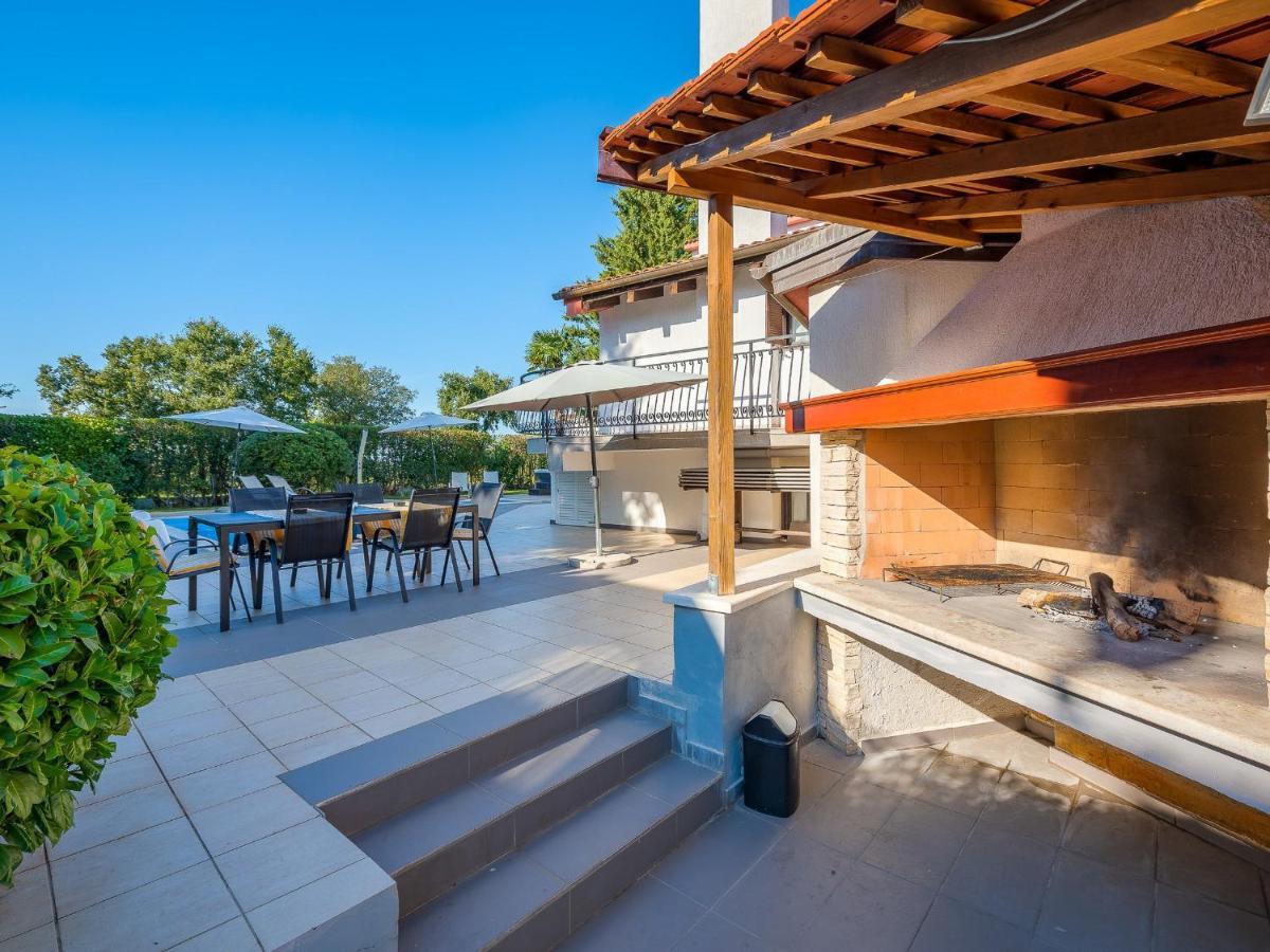 Rosini Villa Martimar With Pool And Hot Tub In Istria מראה חיצוני תמונה