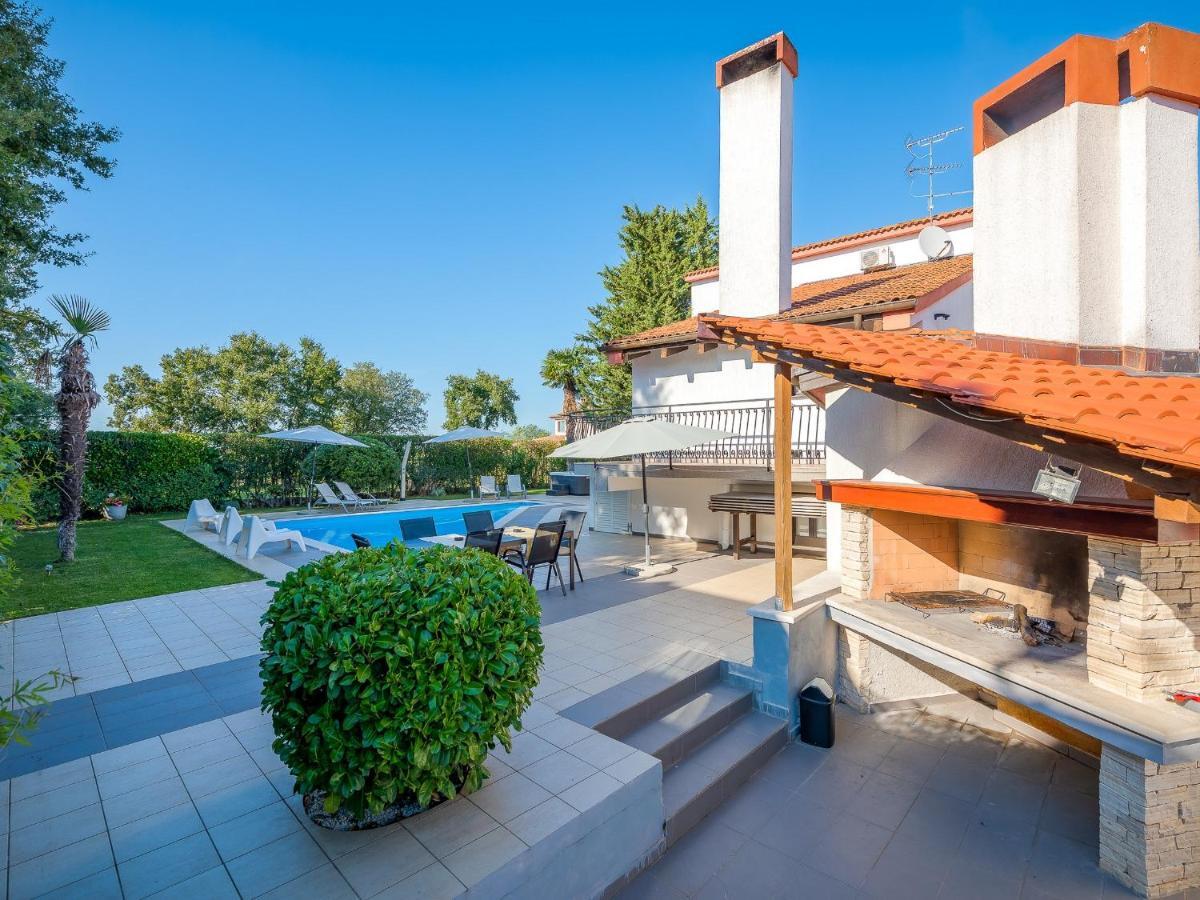 Rosini Villa Martimar With Pool And Hot Tub In Istria מראה חיצוני תמונה