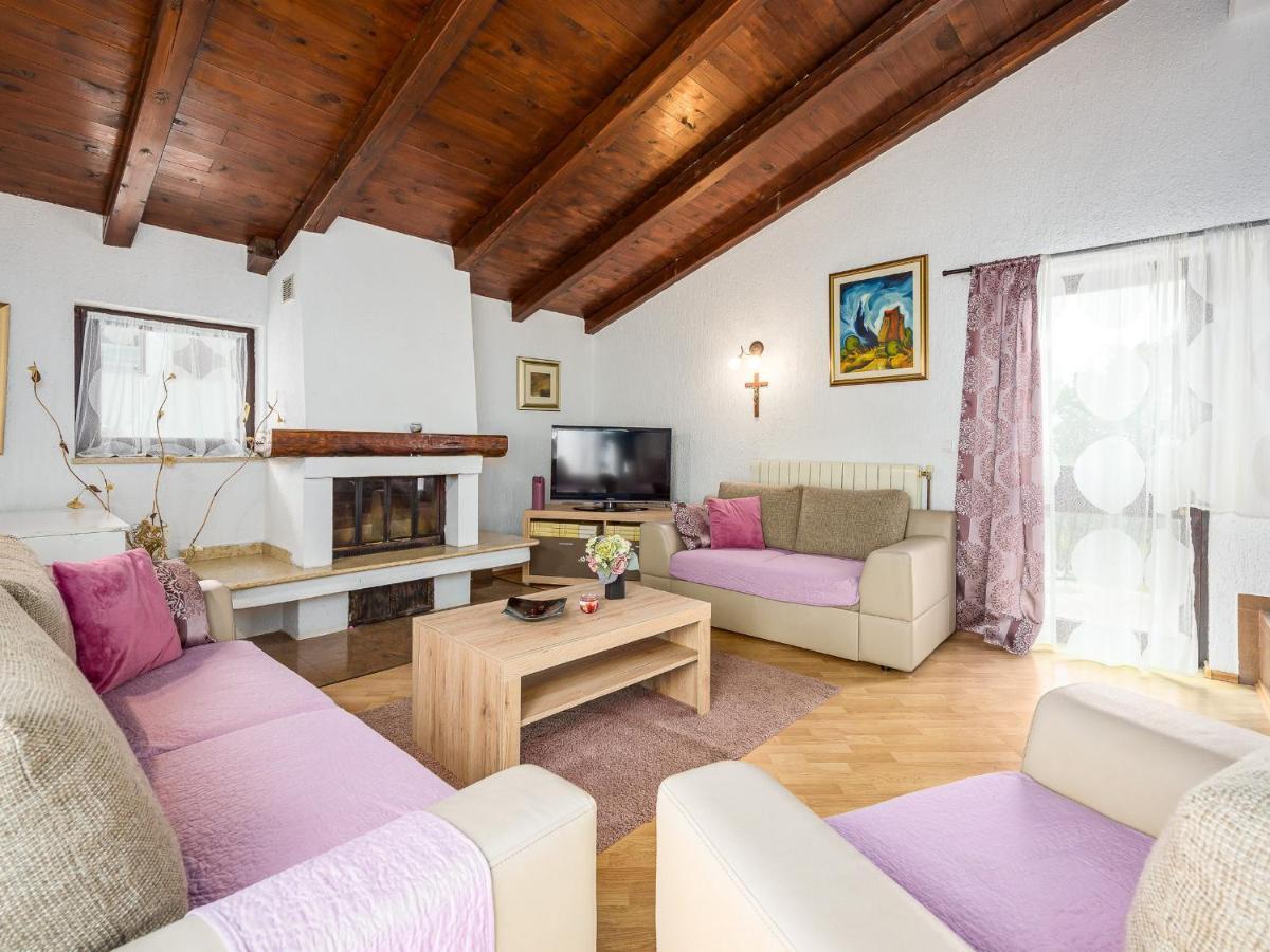 Rosini Villa Martimar With Pool And Hot Tub In Istria מראה חיצוני תמונה